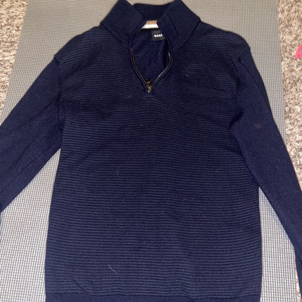 Hugo Boss sweater half zip up